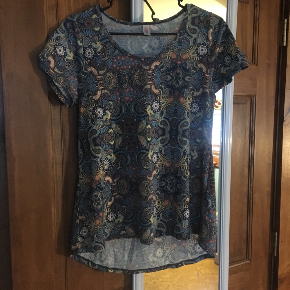 patterned top